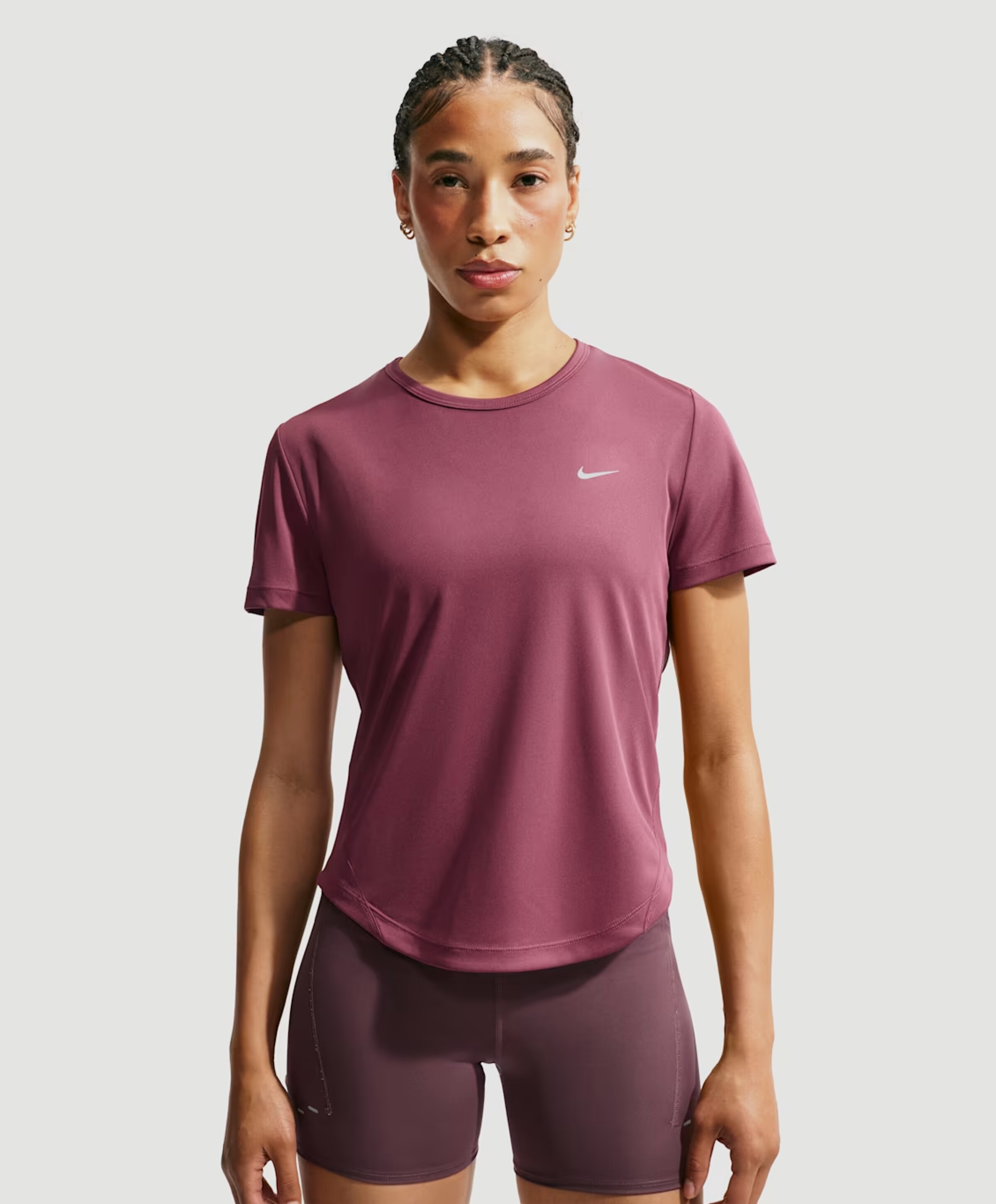 Nike Dames t-shirt roze