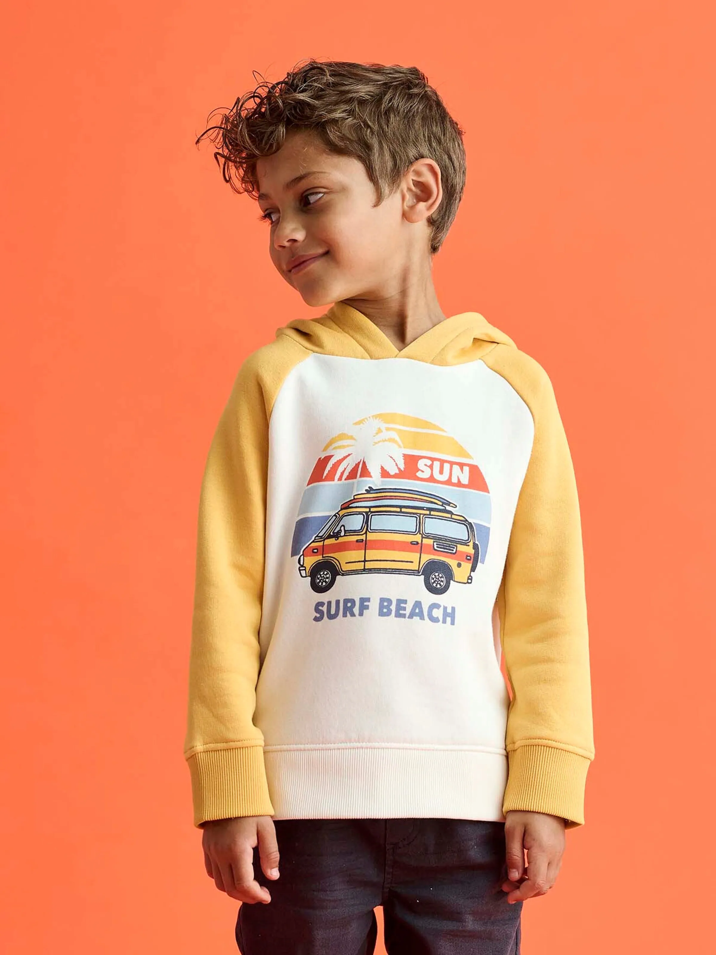 Vertbaudet Jungen Kapuzensweatshirt mit Surfer-Print gelb