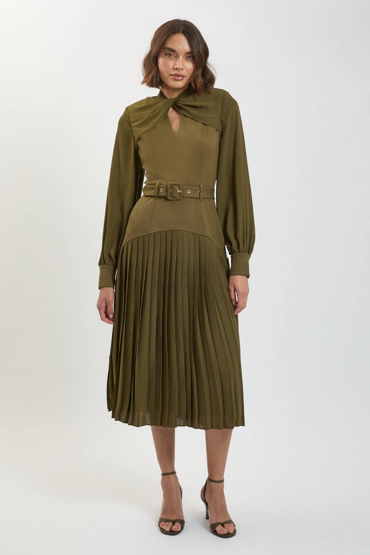 KarenMillen Robe Longue Plissée Petite Taille en Mélange Ponte et Georgette avec Manches Ballon et Détail Découpé