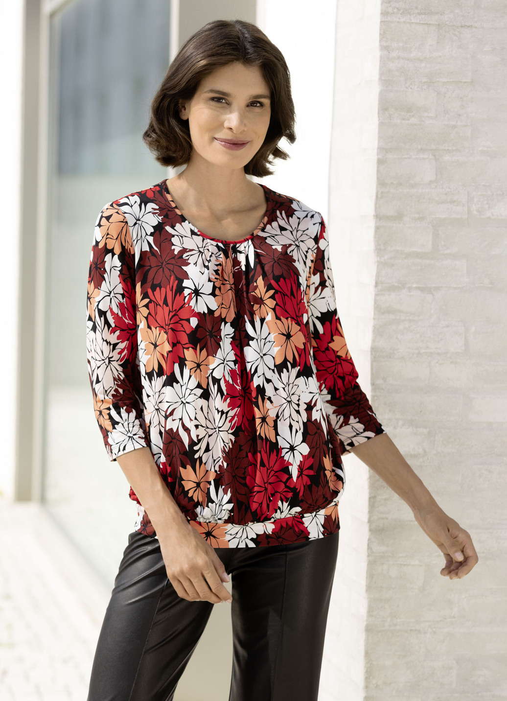 Shirt mit schöner Fältelung in 2 Farben