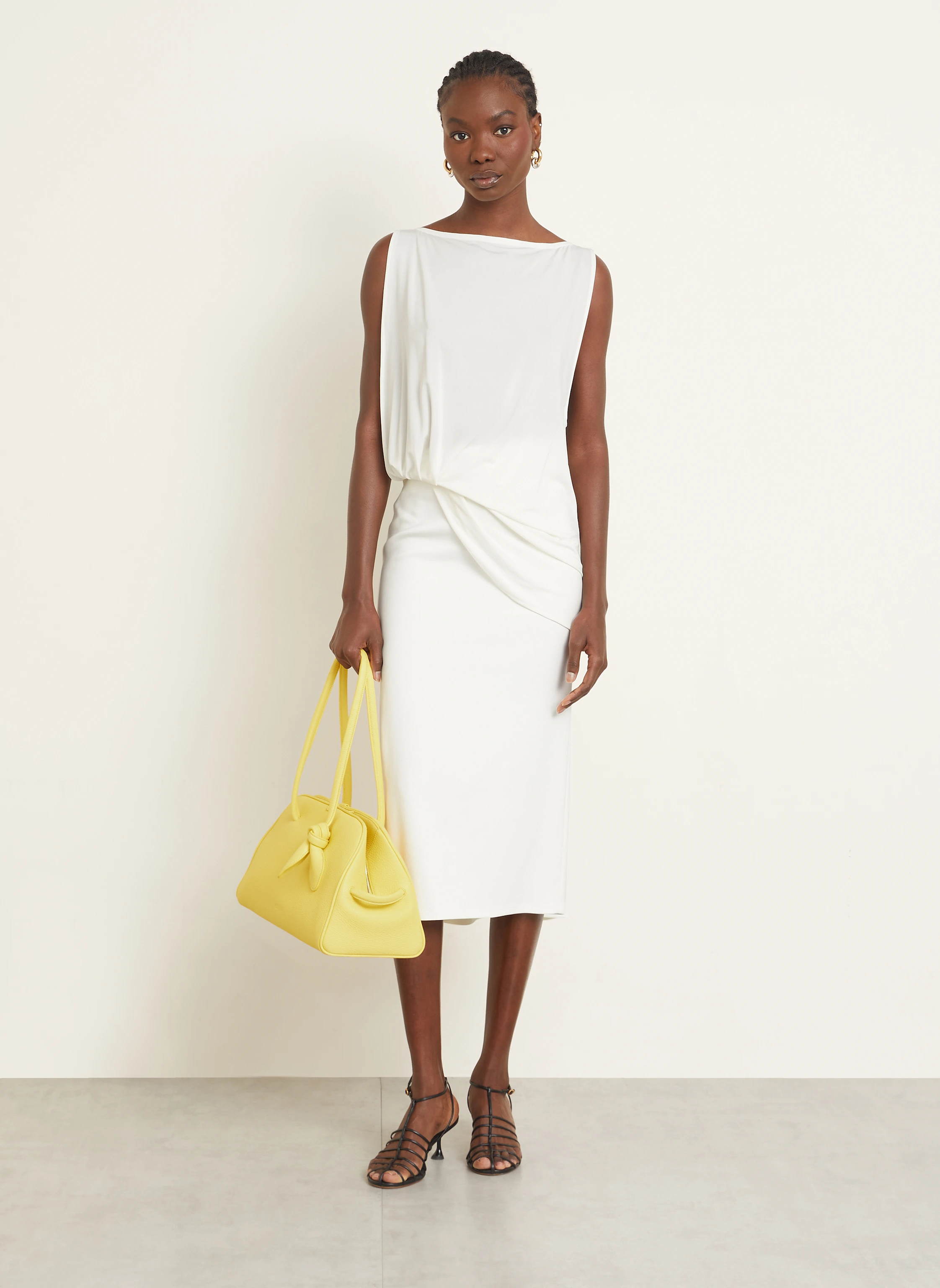 JACQUEMUS Blusentop LE HAUT PEPLO TOP mit Cut-out