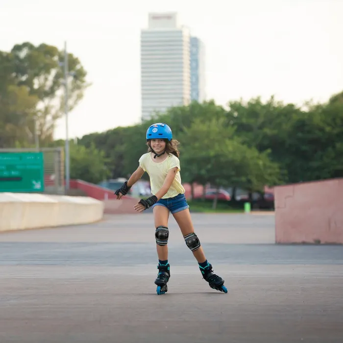 Playlife Joker Yellow Glow Skate Combo Junior (verstelbaar)