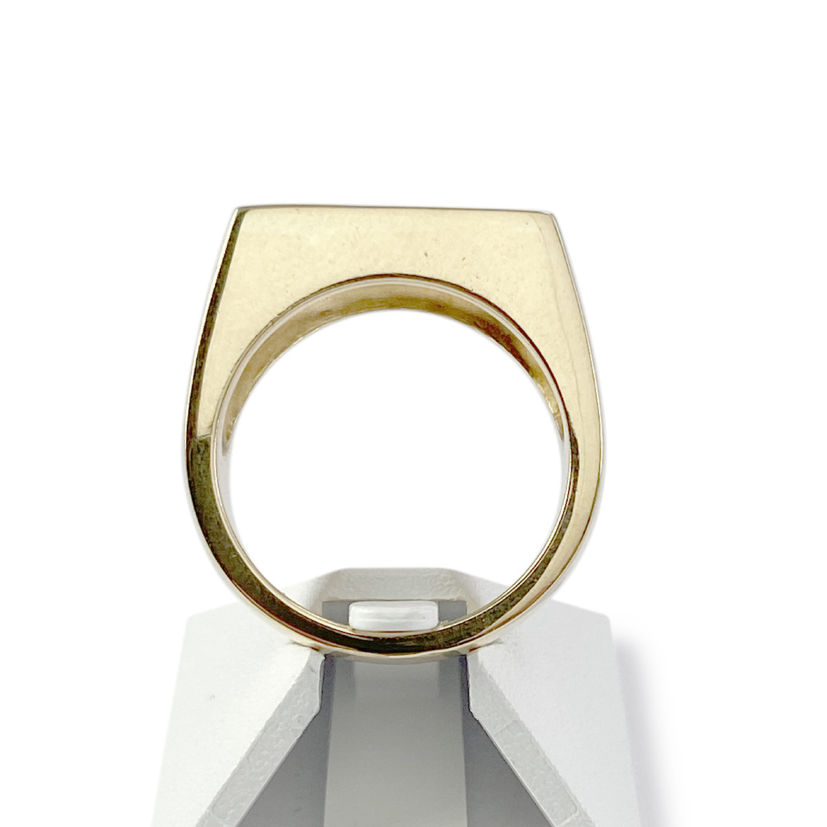 Chevaliere d'occasion or 750 jaune saphir et diamants