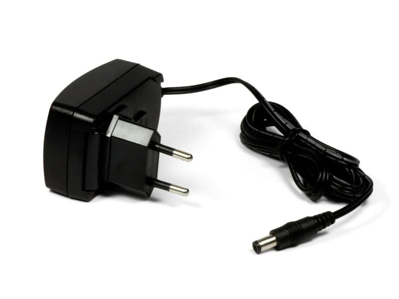 snom Netzteil 5V DC, 2A zu allen Snom Tischtelefone Netzteil zu allen Snom Tischtelefone 10 Watt, 5 V DC, 2 A