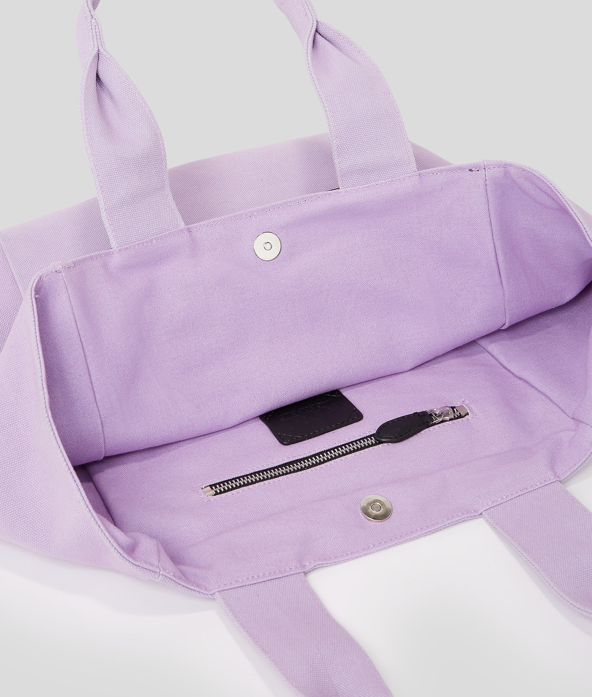CABAS AVEC POCHE ZIPPÉE K/IKONIK KARL