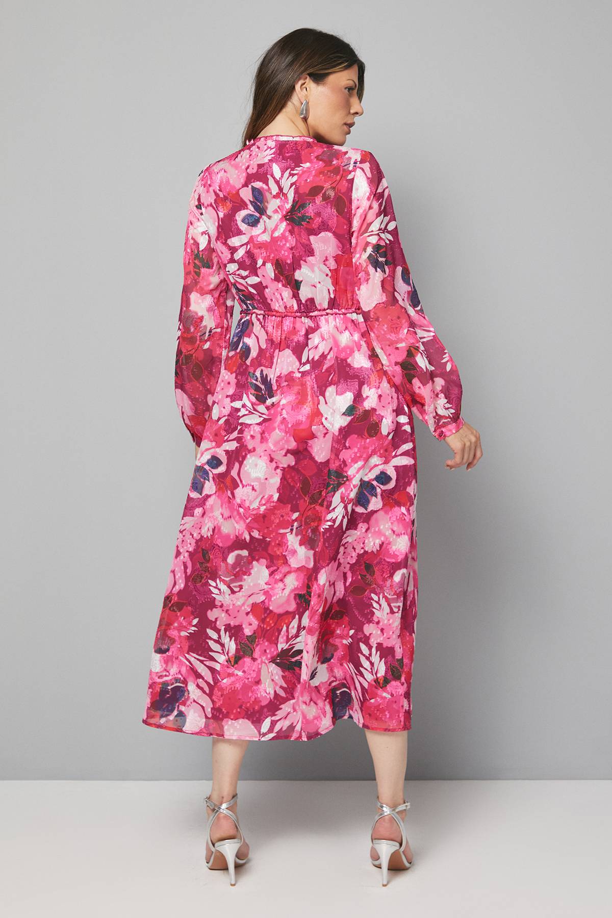 Wallis Robe Midi à Volants en Jacquard Fleuri