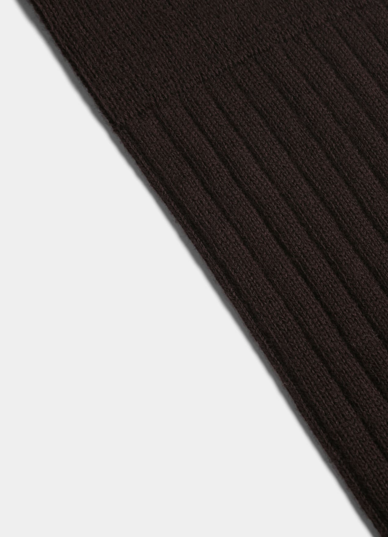 Chaussettes classiques côtelées marron foncé