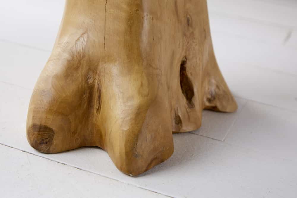 Massiver Beistelltisch ROOT 60cm Teakholz mit Jahresringen