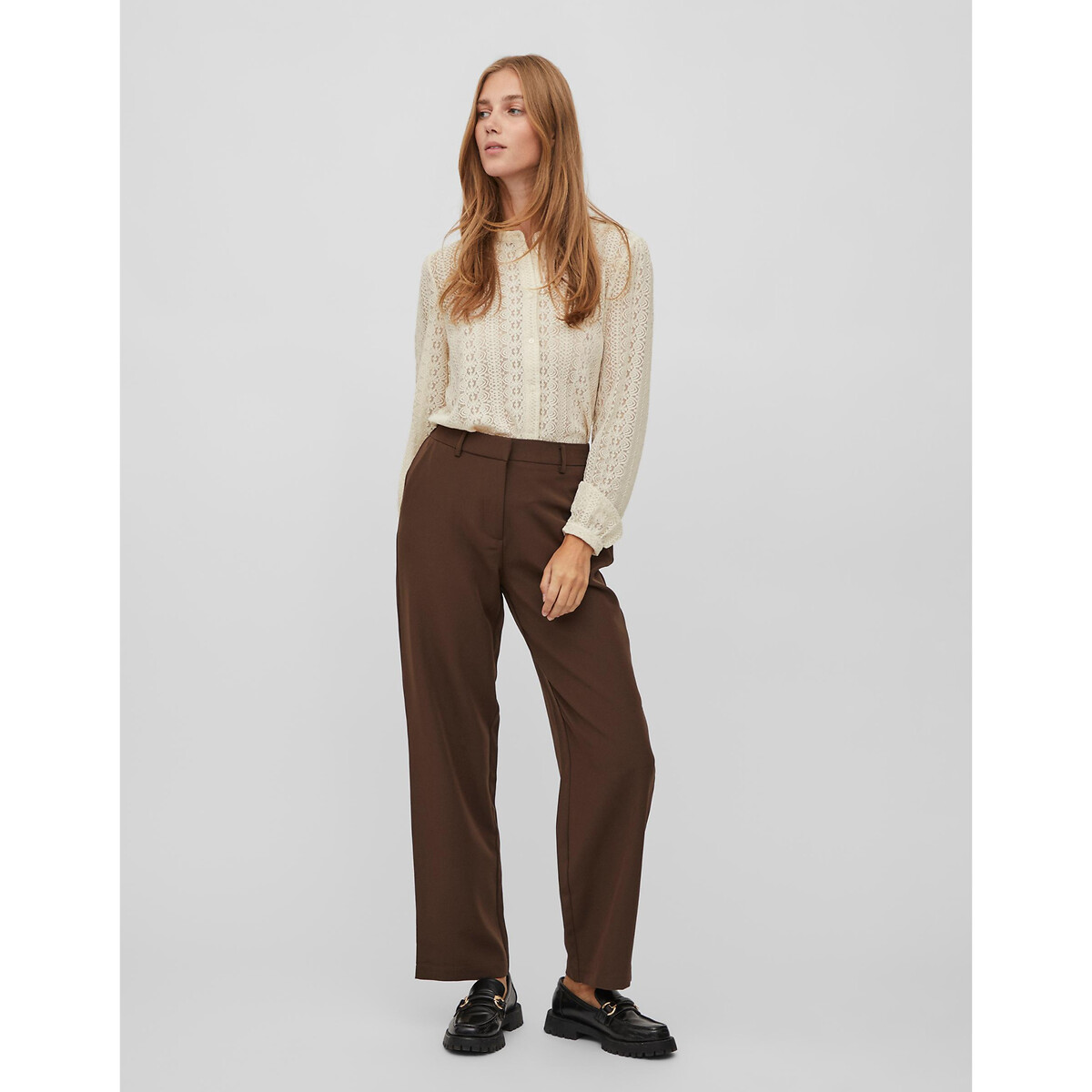 VILA<br>Camisa de renda