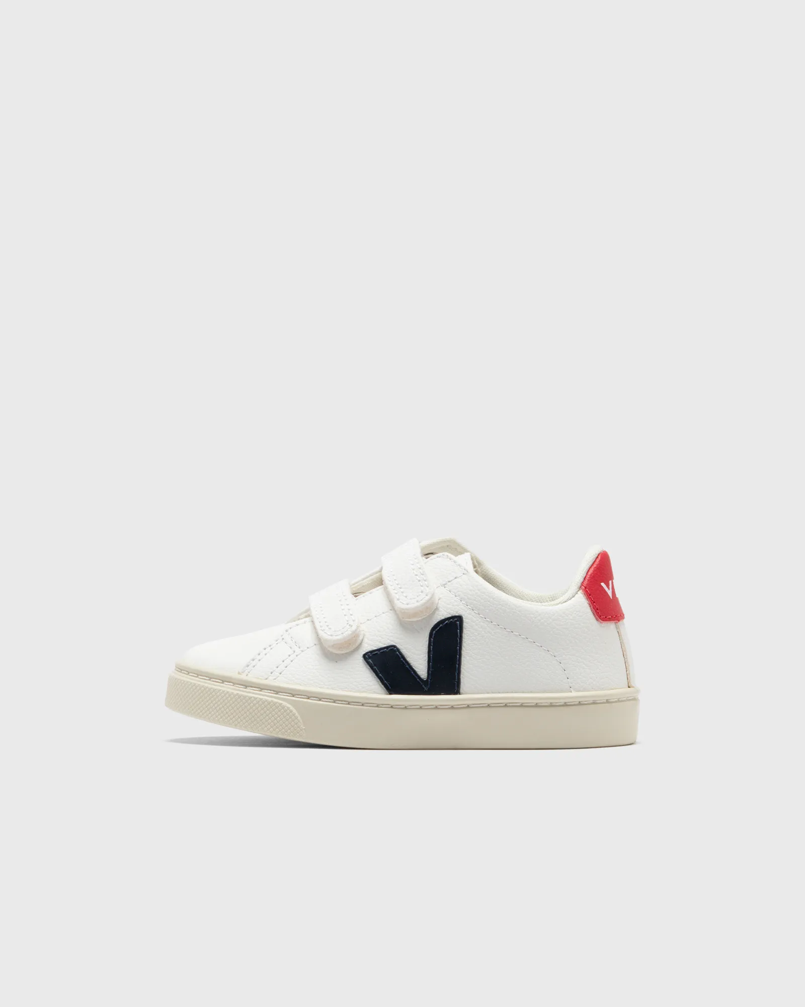 Veja SMALL ESPL CHFREE