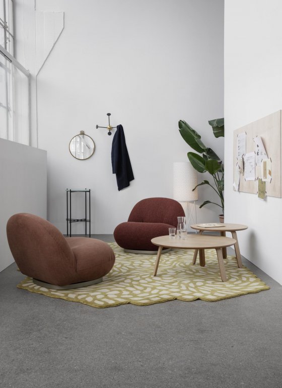 Gubi Mategot Coatrack wandkapstok zwart