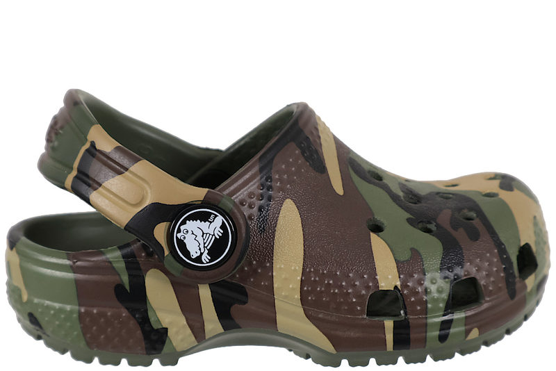 CROCS CLASSIC CAMOFLAGE CLOGS I ARMYGRØNT GUMMI