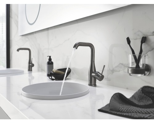GROHE ESSENCE hard grafiet geborstelde wastafelmengkraan 32628AL1