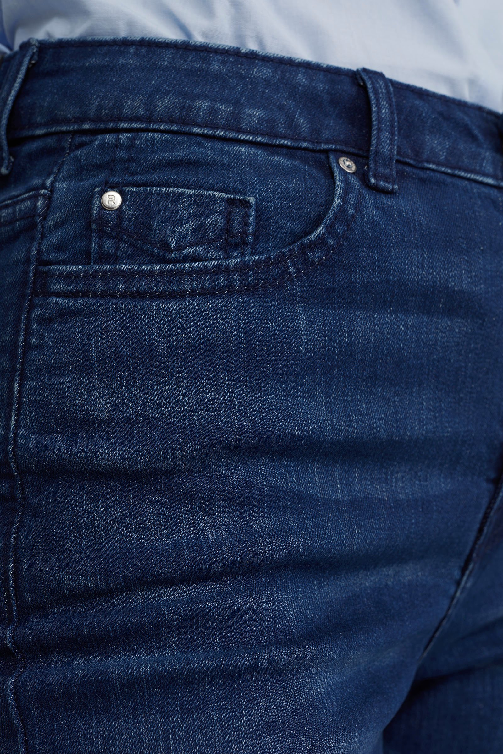 high rise flared jeans met superstretch Blue Ridge Donkerblauw