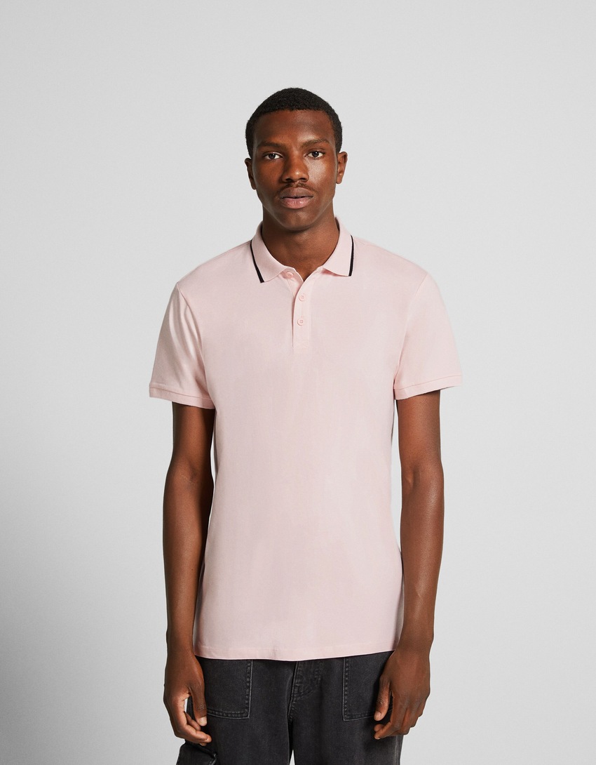 Camisa polo listrada de manga curta