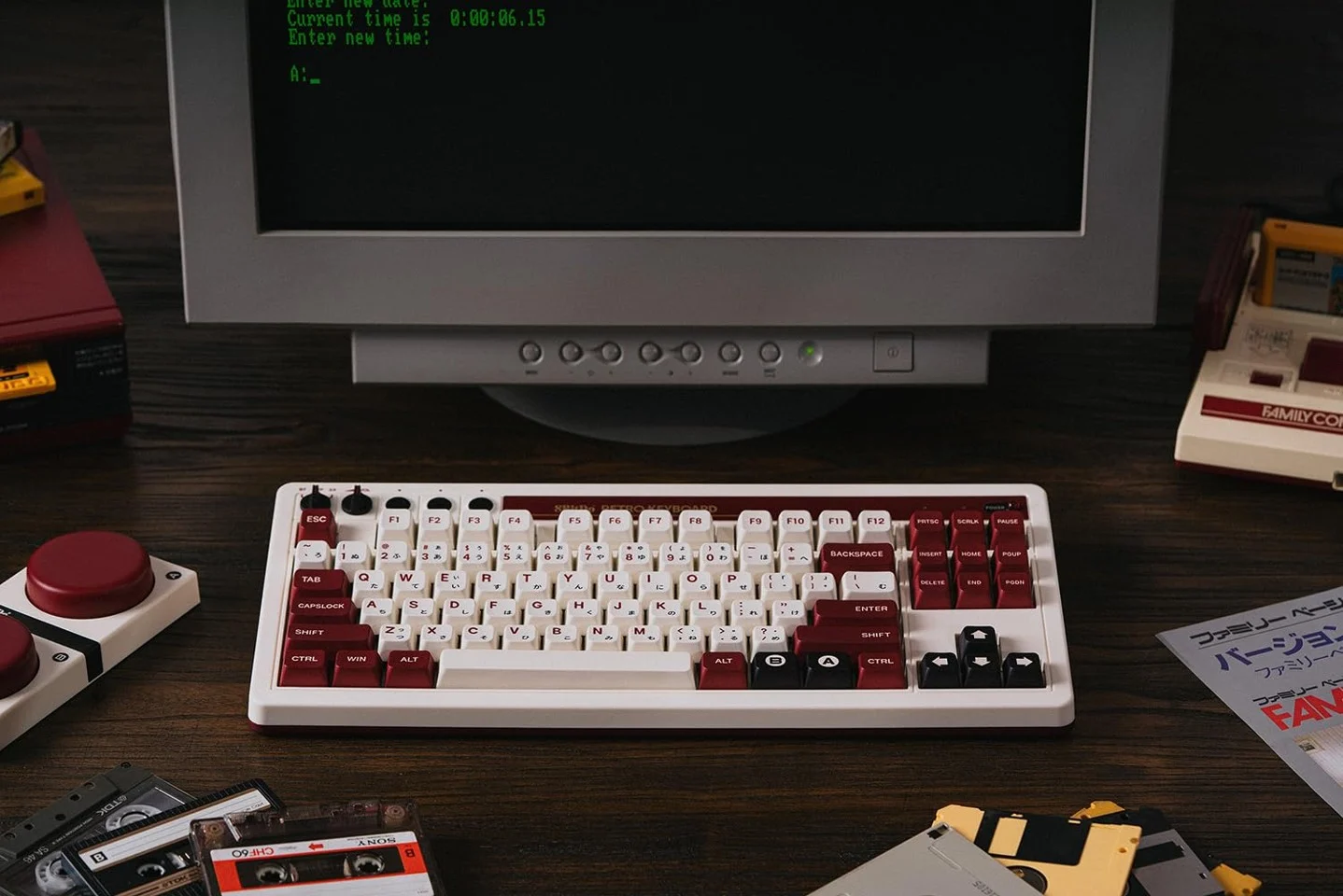 8BitDo Mechanical Keyboard Fami Ed.