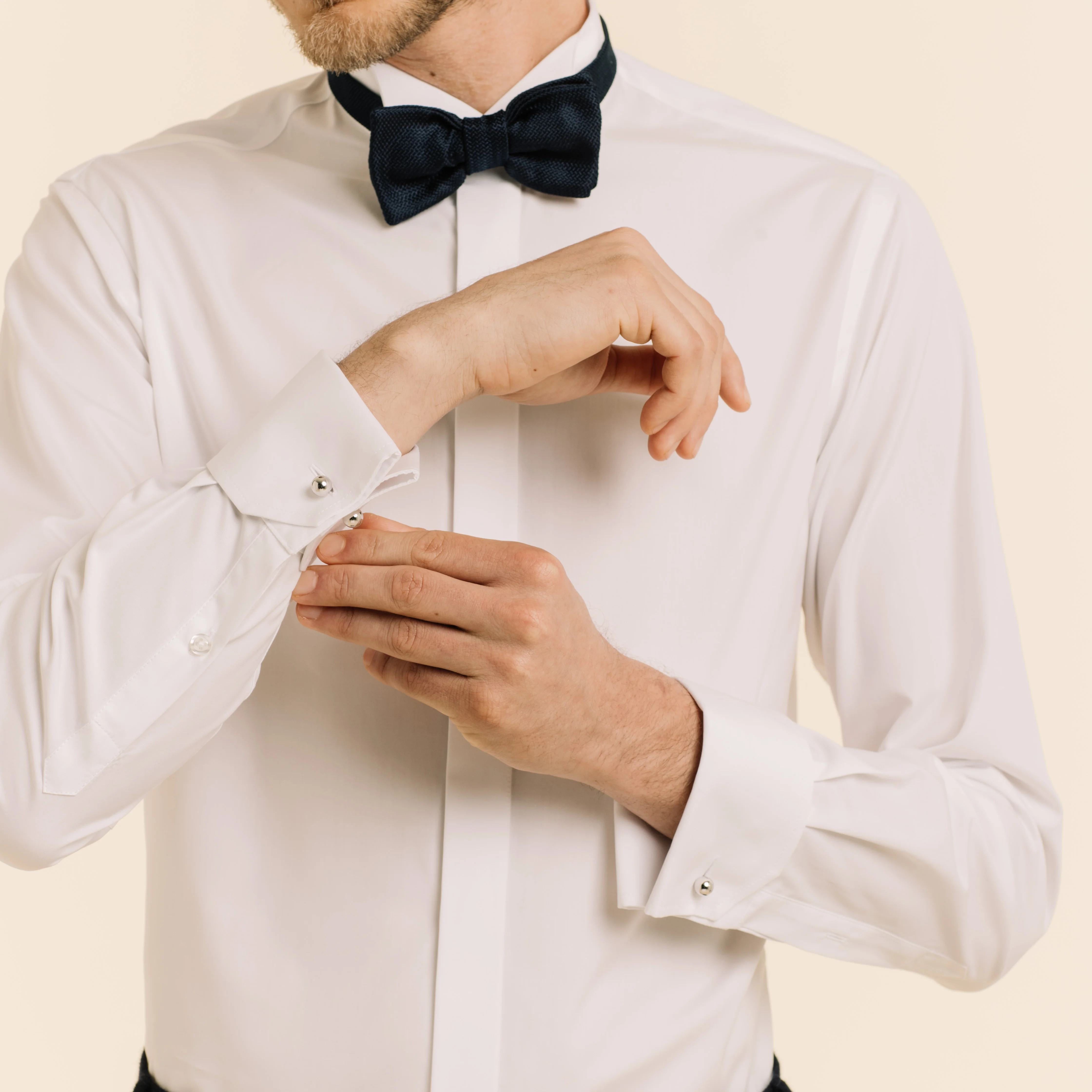 Navy blue silk grenadine bow tie
