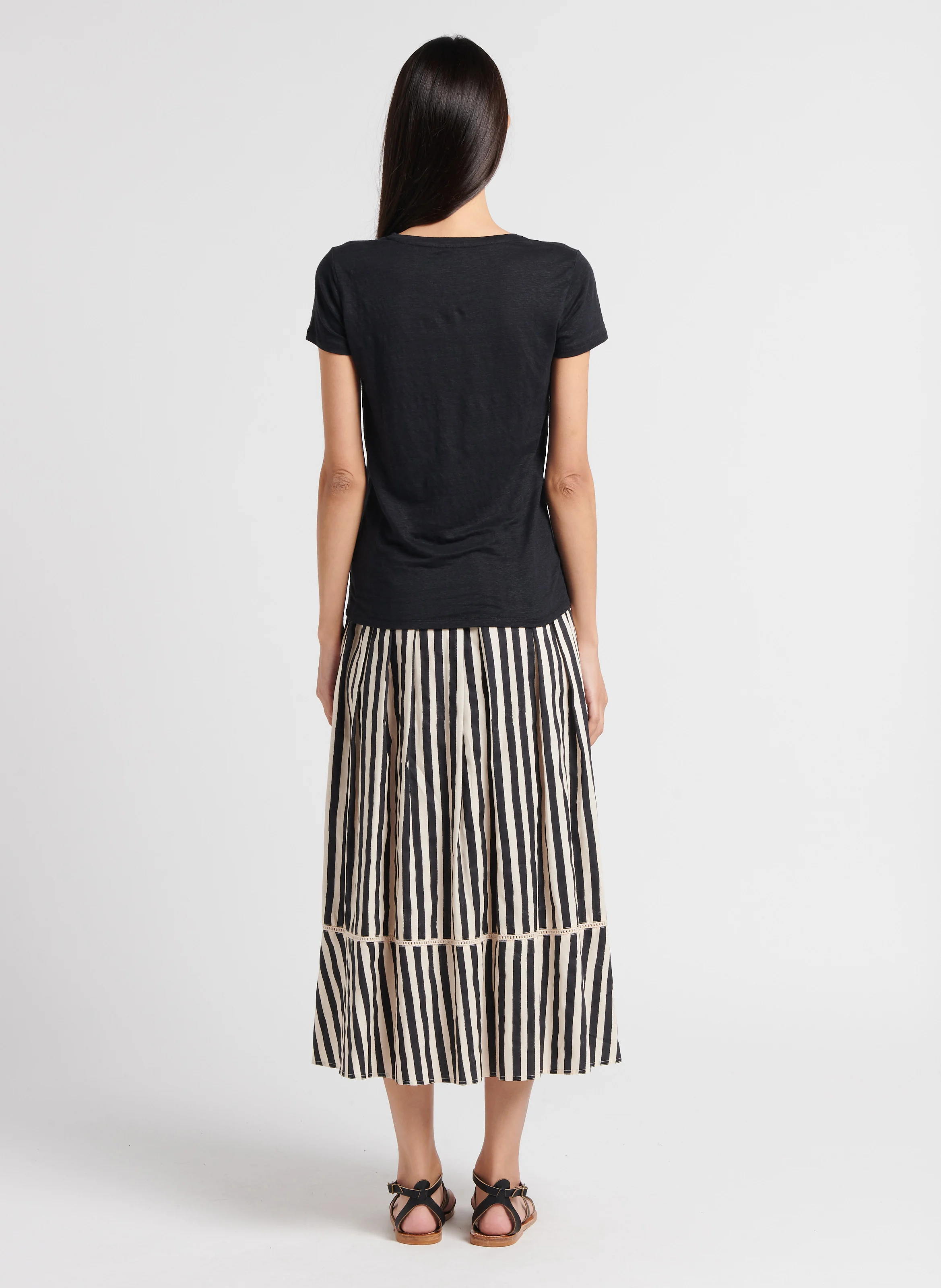 Tee-shirt col V moulant en lin strectch | Noir