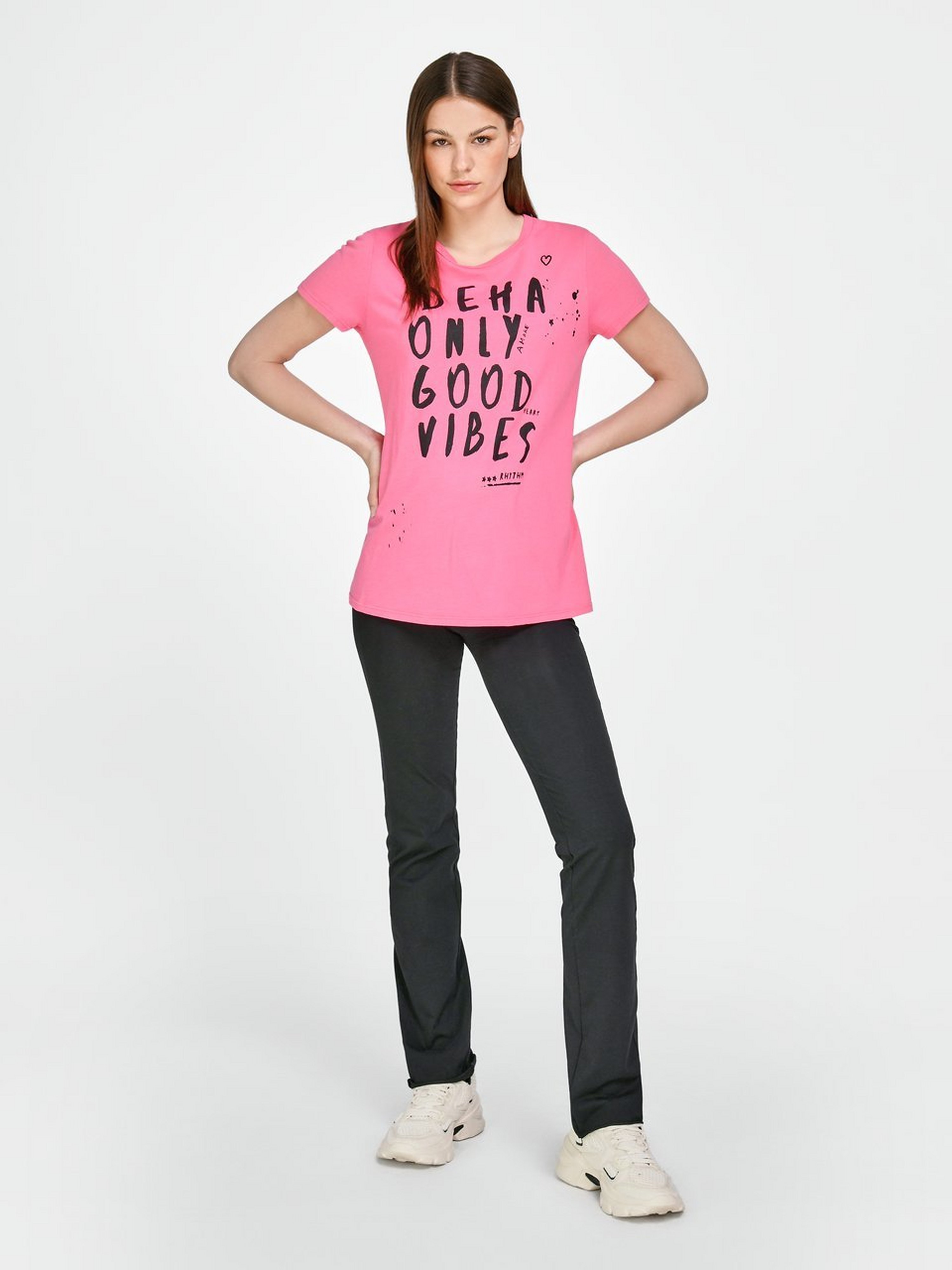 Rundhals-Shirt mit 1/2-Arm