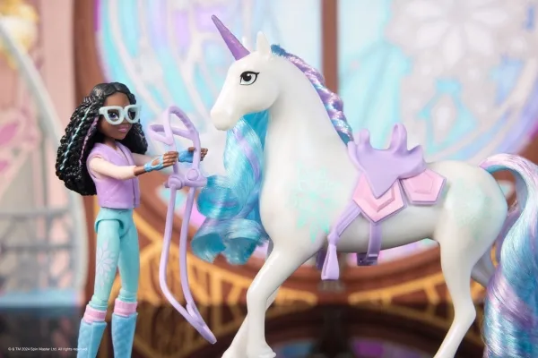 Unicorn Academy Doll & Unicorn - Layla & Glacier