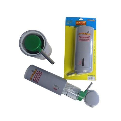 Bebedouro de garrafa com revestimento para tocas ou gaiolas.
