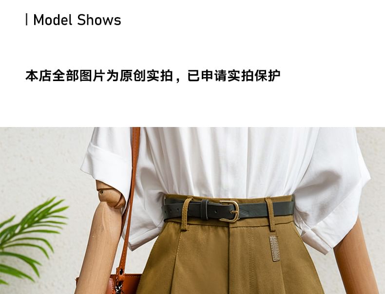 Rusutsu - Hoge taille, effen shorts met opgerolde zoom