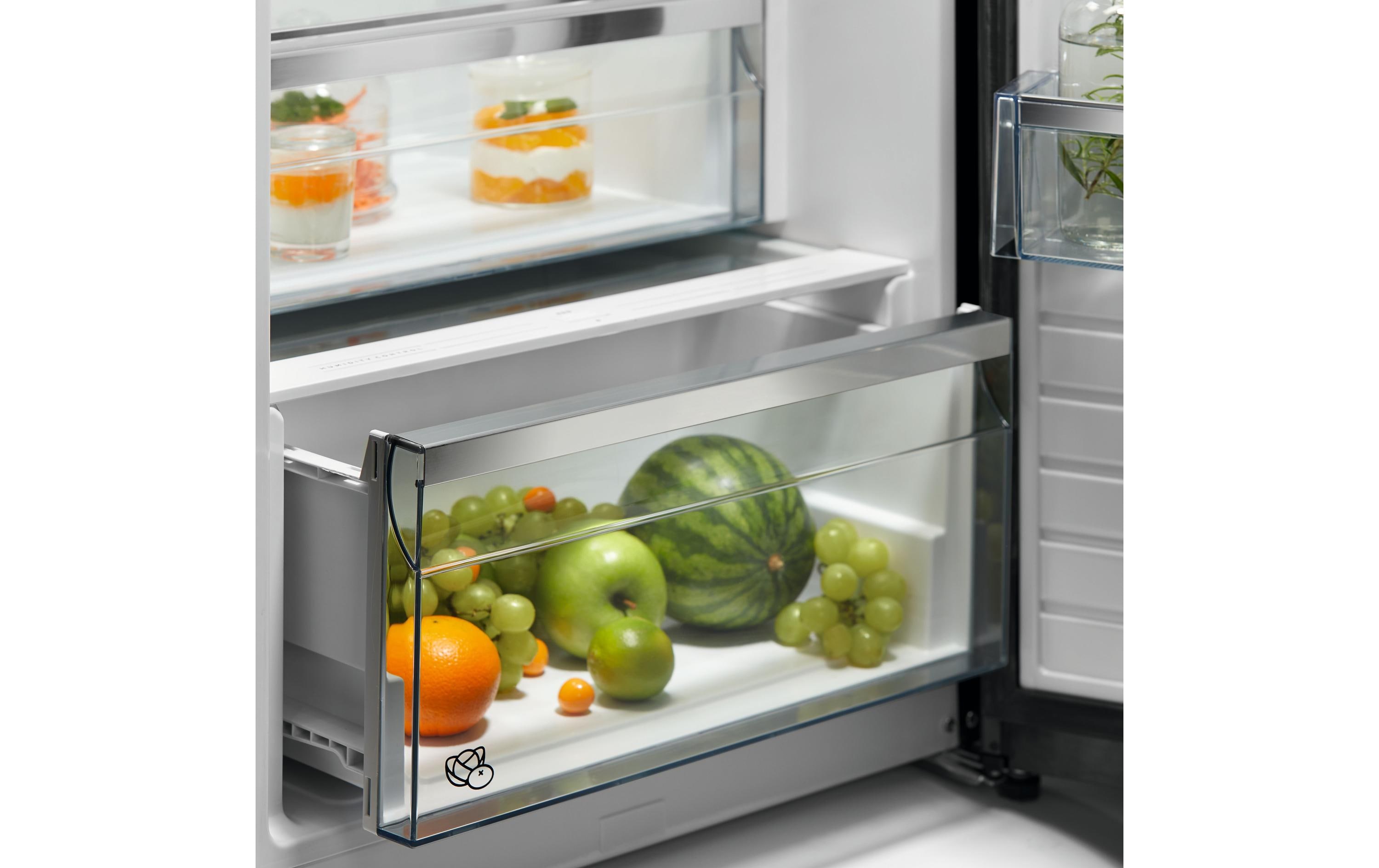 Kühlschrank SC390CN Rechts/Wechselbar<br>Praktischer Standkühlschrank mit innovativem Design für perfekte Frische