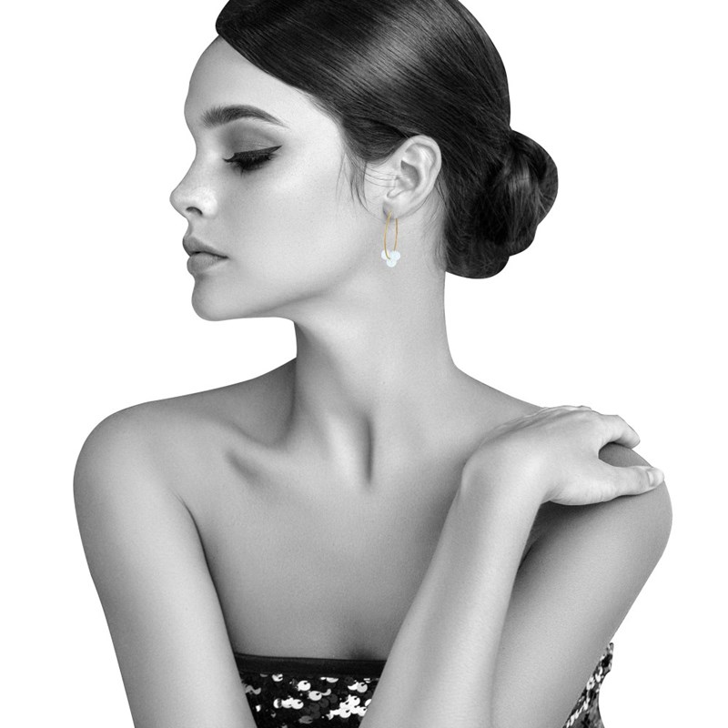 Boucles d'Oreilles Créoles Laiton Fermée et Bouquet de Perles de Verre