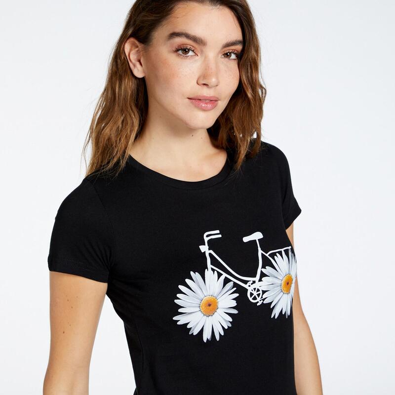 Camiseta prateada
