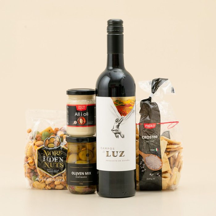 Borrelpakket | Rode wijn en Delicatessen
