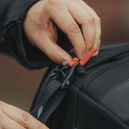 Sacoche de selle SW-MOTECH PRO RACKPACK (32 à 42 litres) Universel - Noir