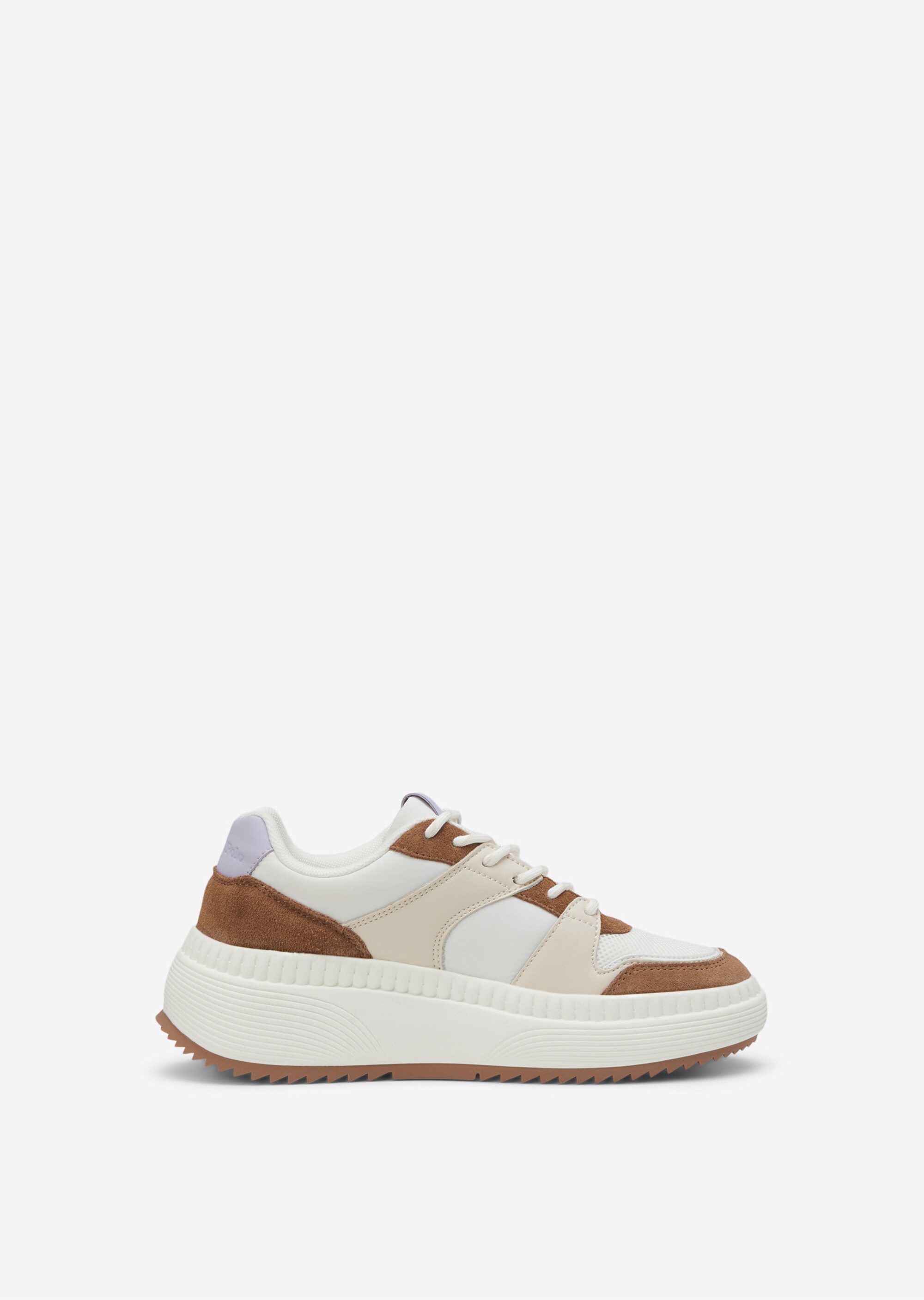 Sneaker mit Farb- und Material-Mix