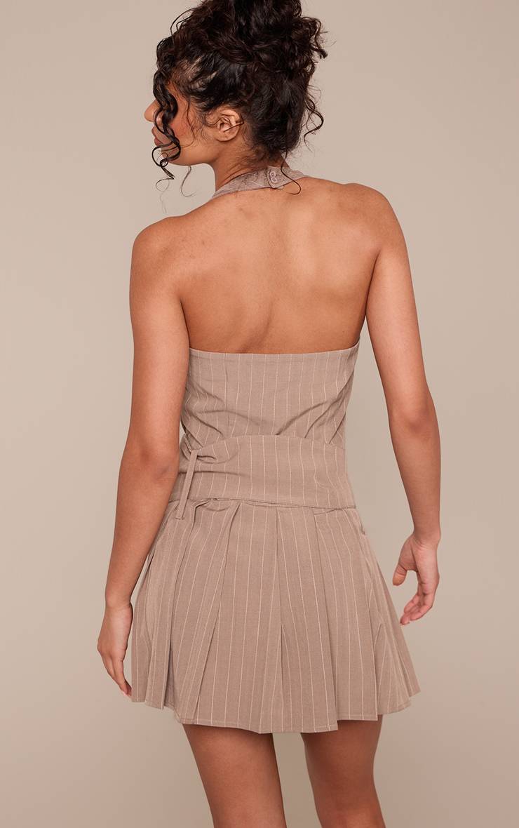 Taupe Robe Droite Ceinturée À Fines Rayures Et Encolure Dos-nu