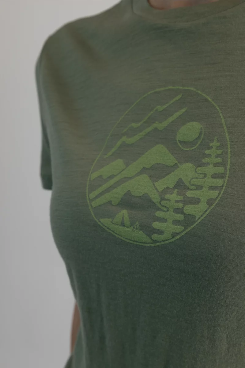 icebreaker Merino 150 Tech Lite III Camping Circle Damen T-Shirt