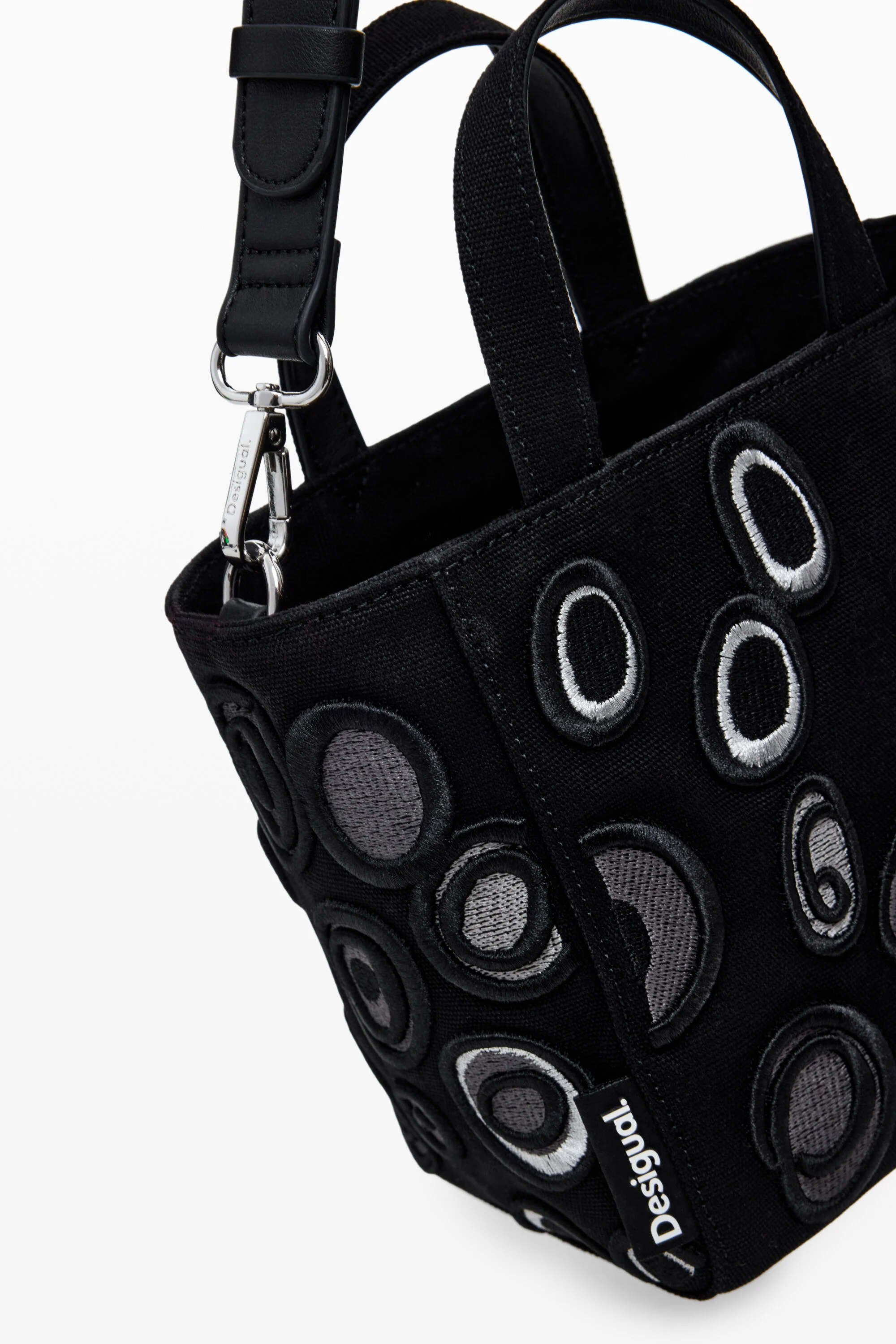 Saco de nylon com círculos
