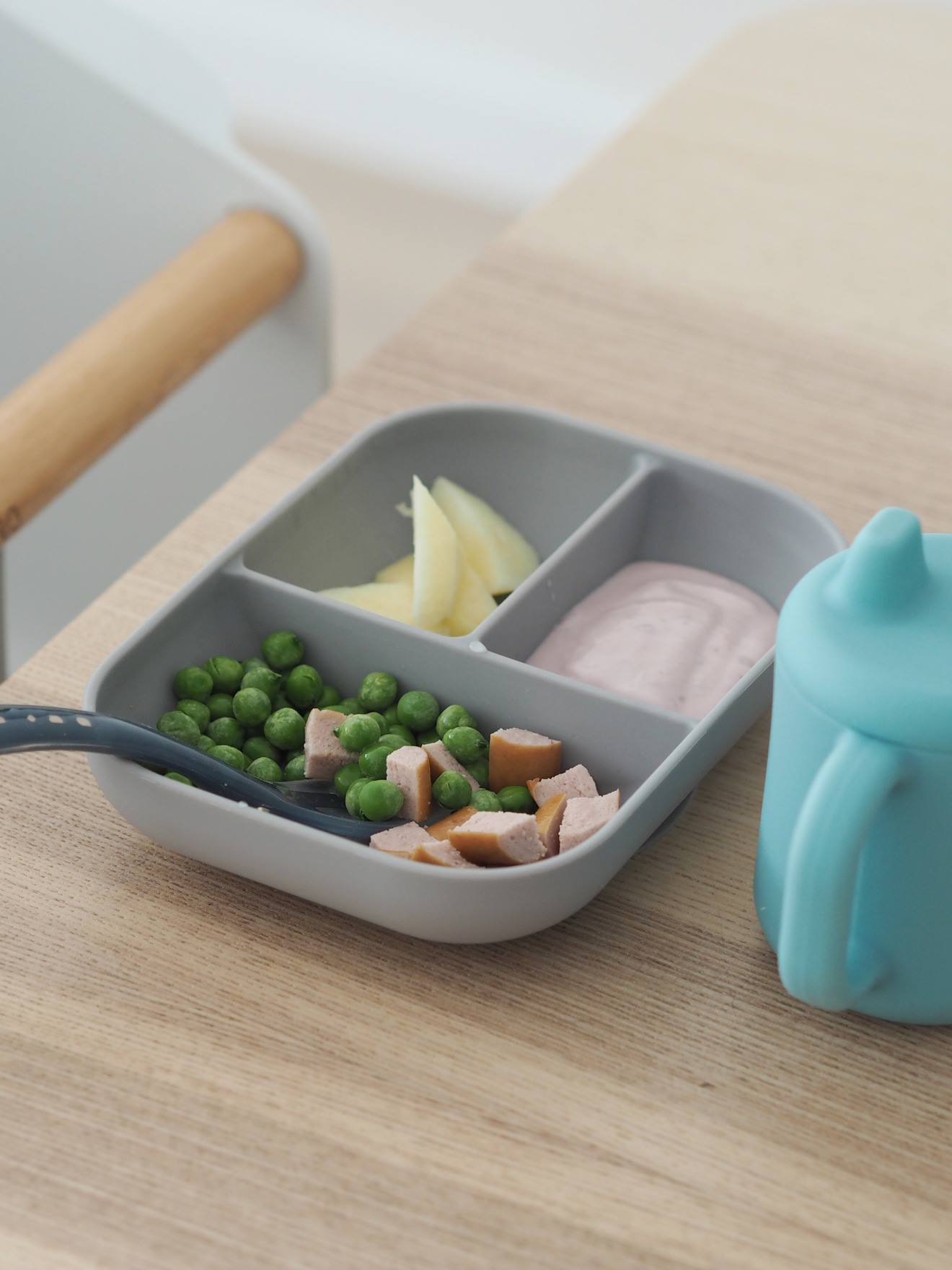 Conjunto de aprendizagem de silicone BEABA com 3 peças, azul