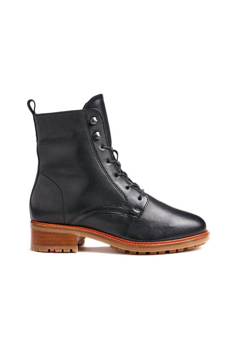 STIEFELETTE Schwarz