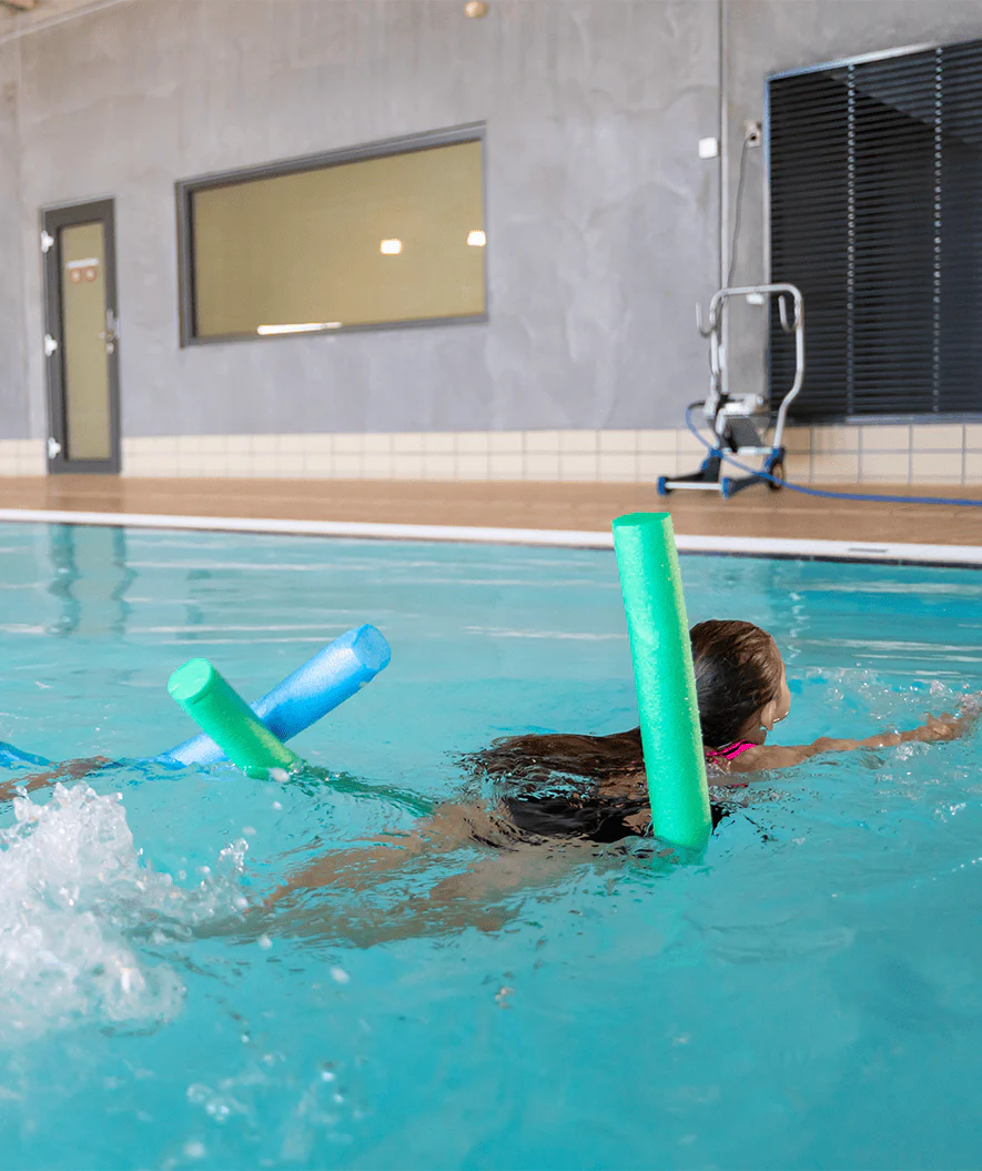 Watery pool noodle - Loch - Grøn