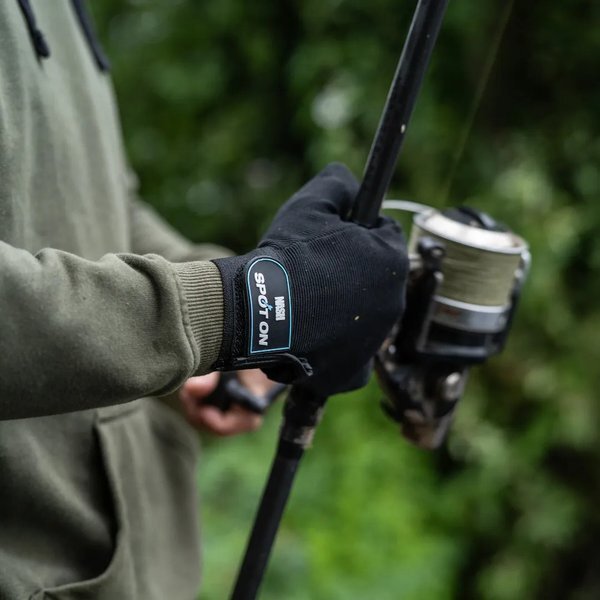 Gant Casting pour Main Droite Nash Spot On