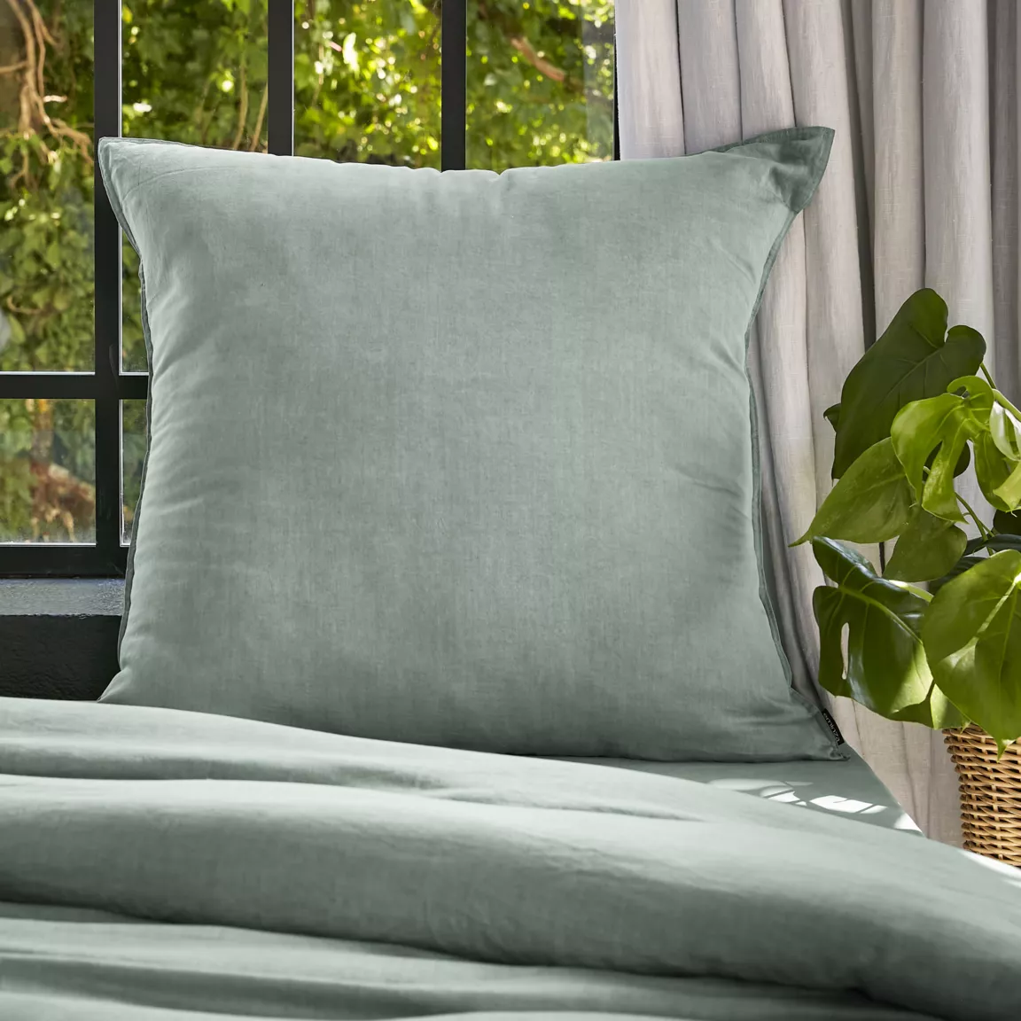 Taie d'oreiller carrée lyocell Tencel™ lavé (80 x 80 cm) Olivia Vert eucalyptus