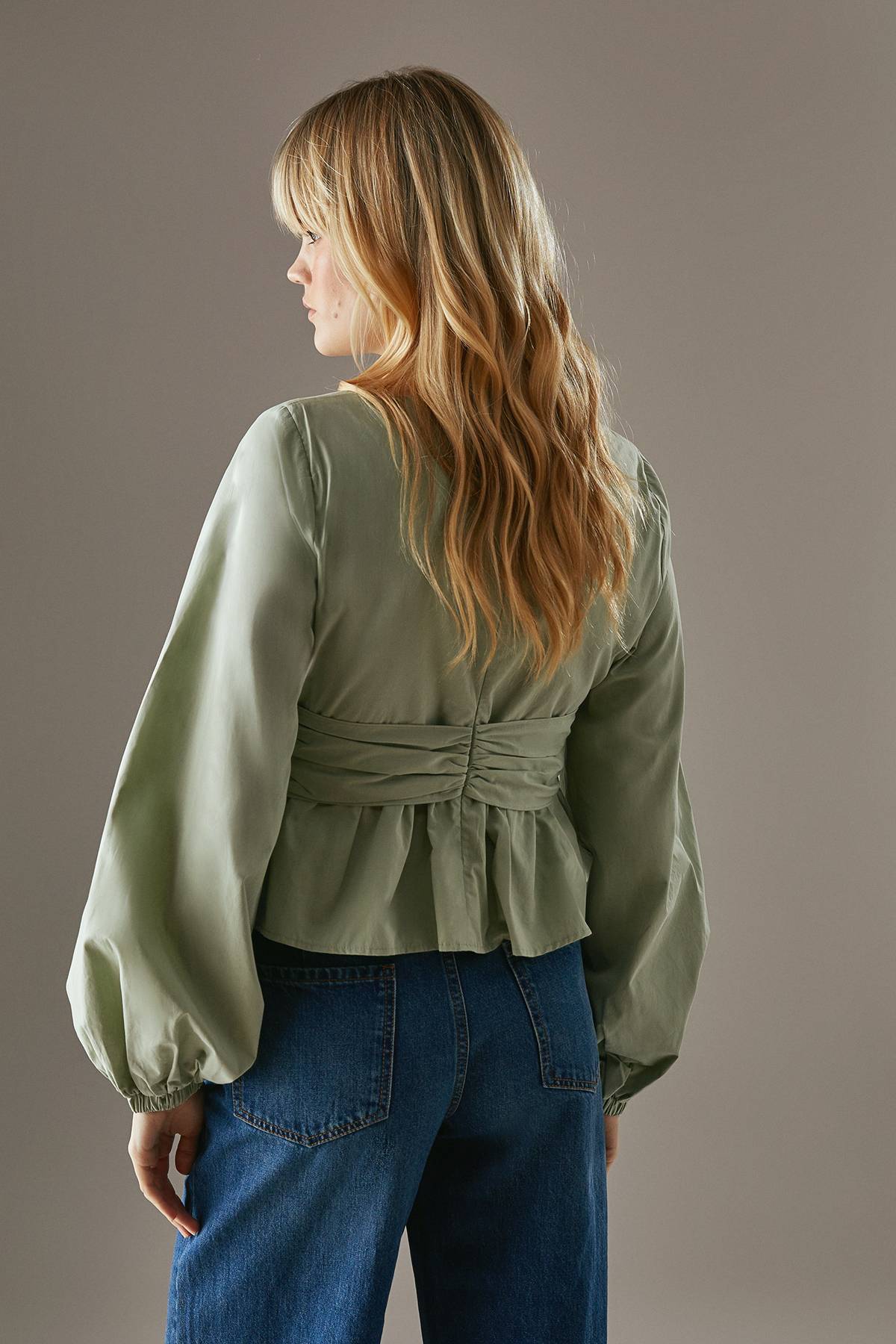 Warehouse Blouse en Popeline à Nœud Frontal et Manches Ballon