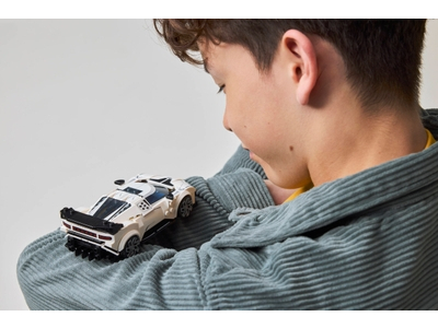 LEGO Bugatti Centodieci hyper sportauto (77240)