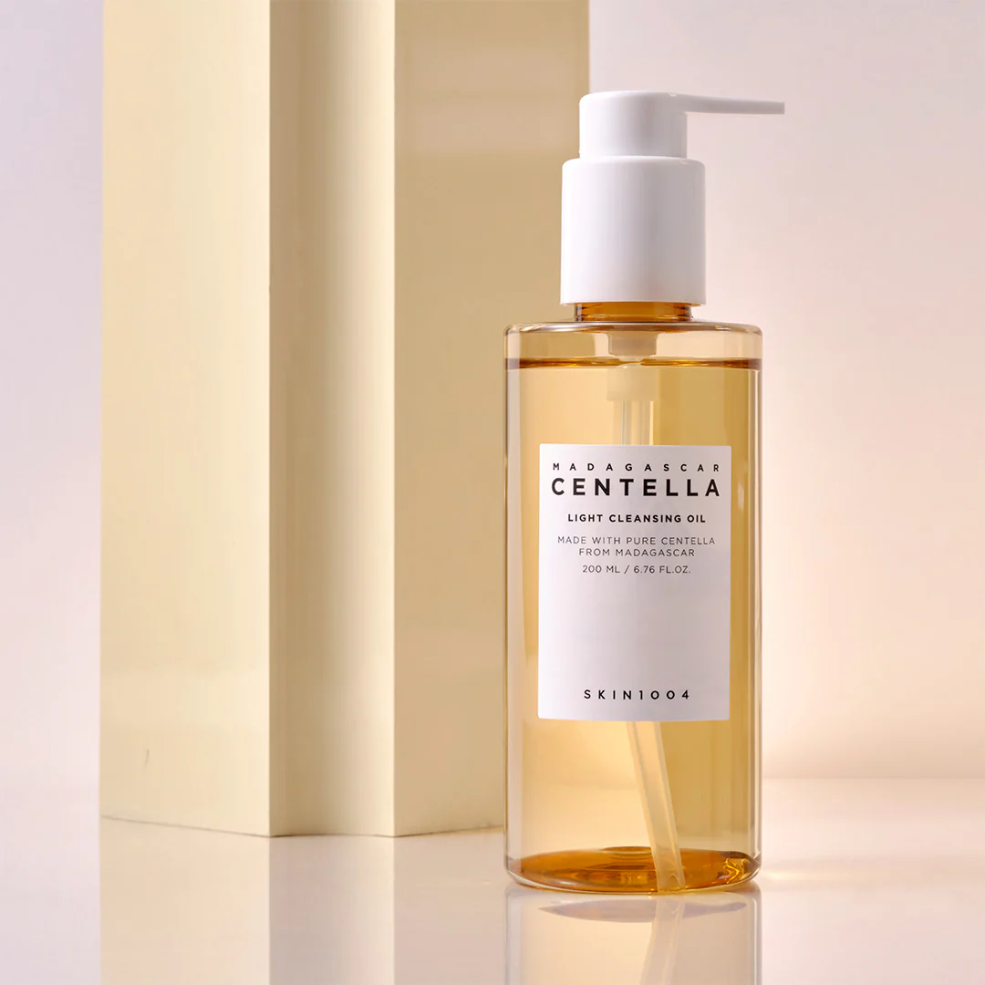 Skin1004 Madagascar Centella Light Cleansing Oil Huile Démaquillante