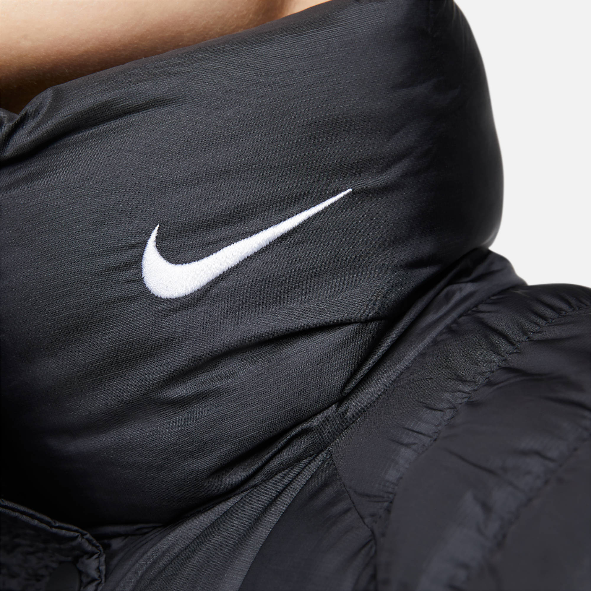 Nike W NSW ESSNTL PRIMA PKA