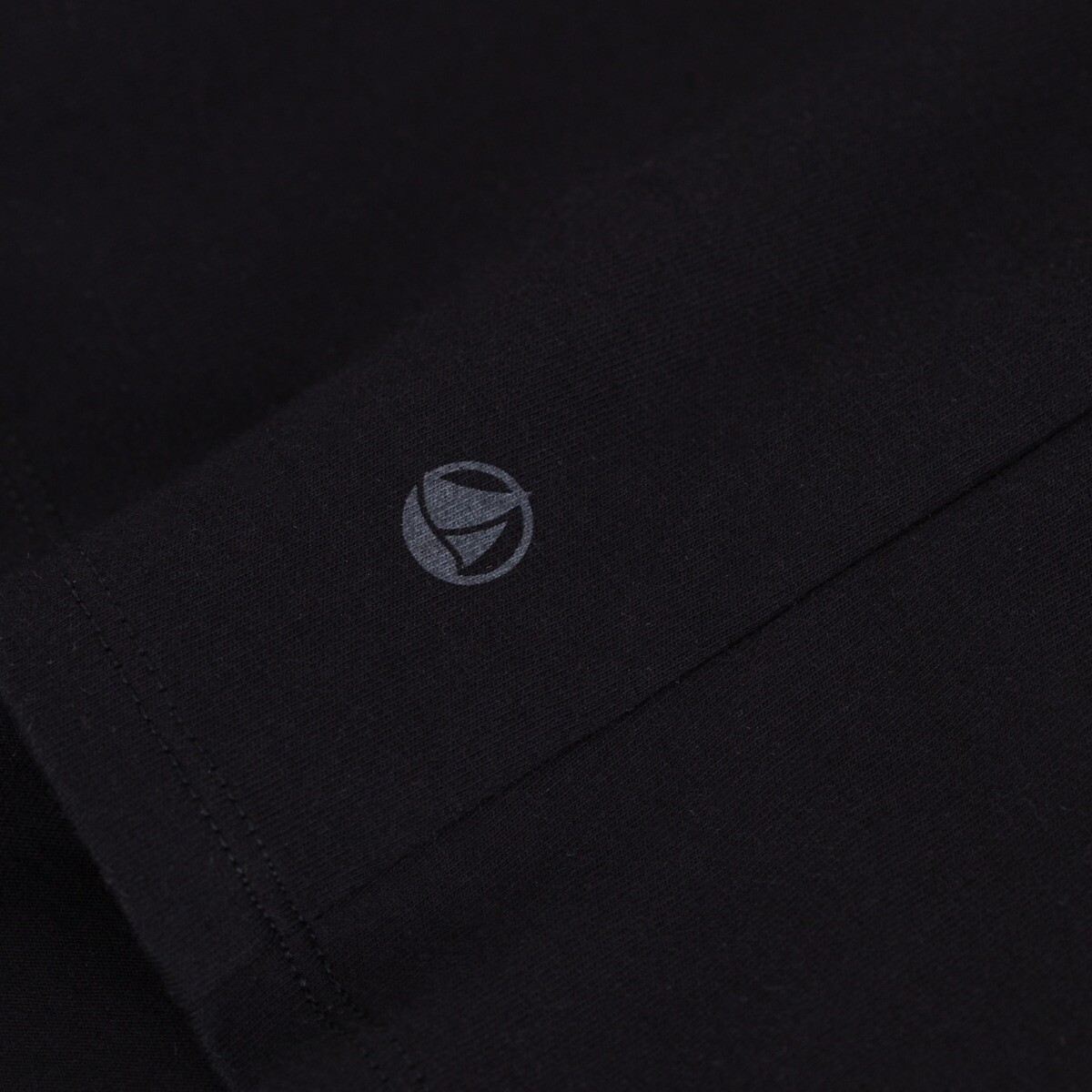 PETIT BATEAU<br>T-shirt com decote em V em algodão liso, Le Droit