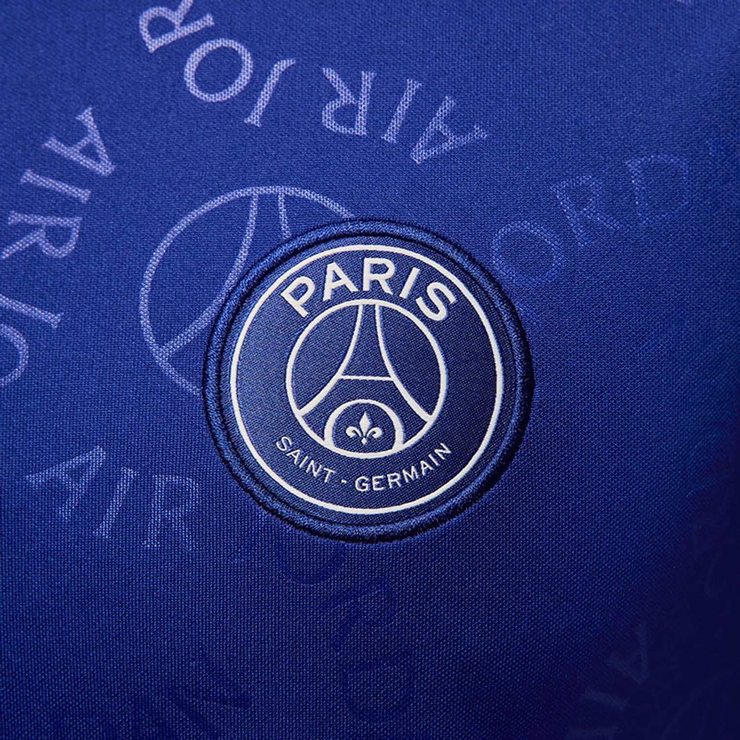 Nike Paris Saint-Germain Pre-Match Top 2024/2025