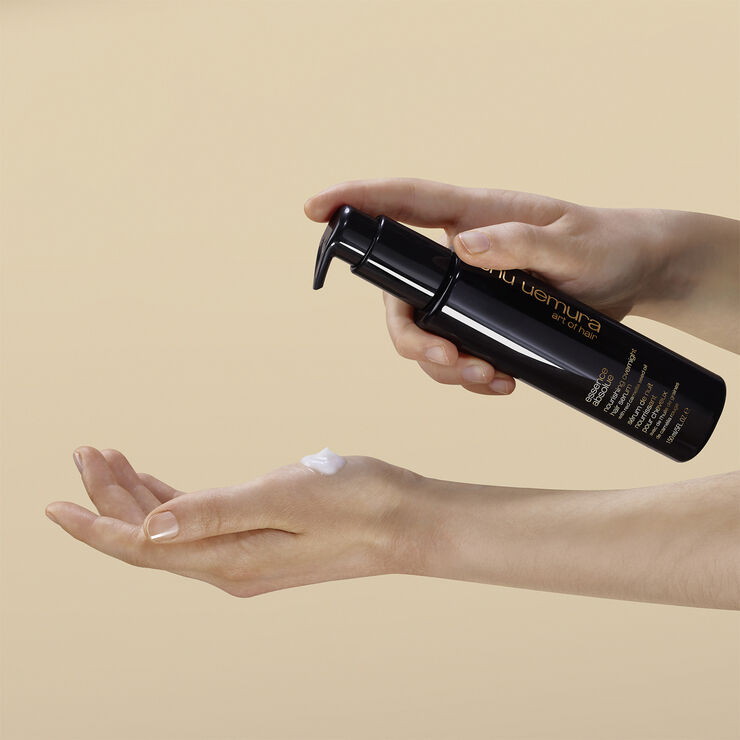 Shu Uemura Art of Hair essence absolue nourishing overnight hair serum