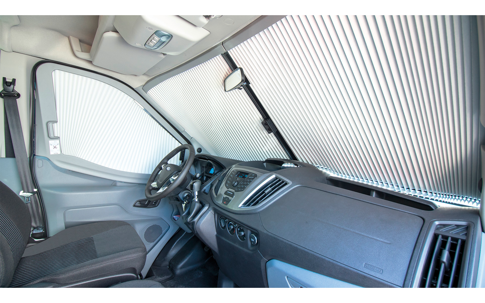 Remis Fahrerhausverdunkelung REMIfront IV Frontscheibe (Linkslenker / Sichtpaket 2) für  Ford Transit Custom (Modell V362) 2012 - 2017