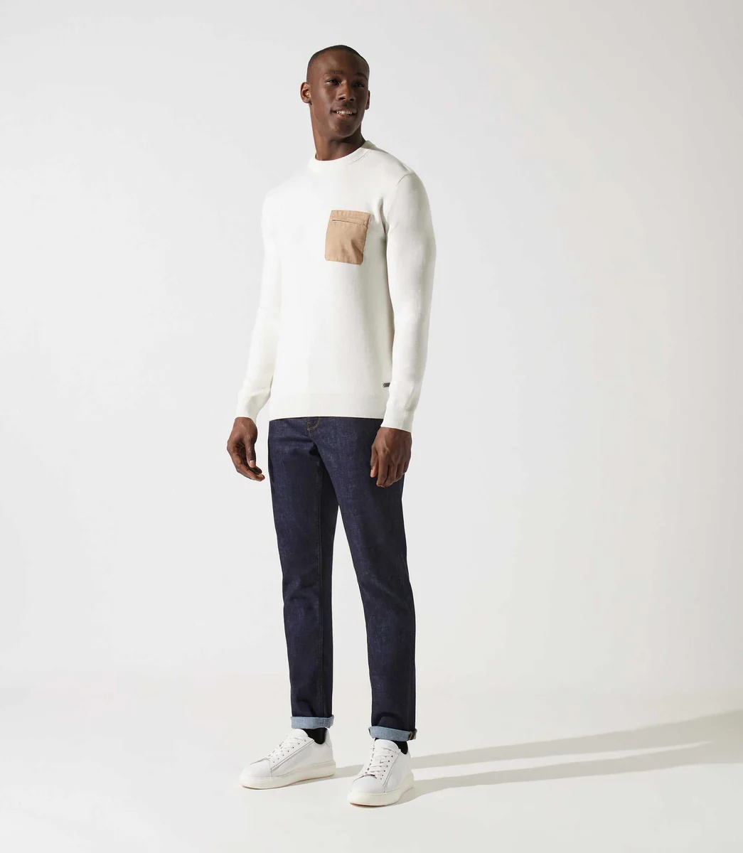 Pull écru col rond avec poche