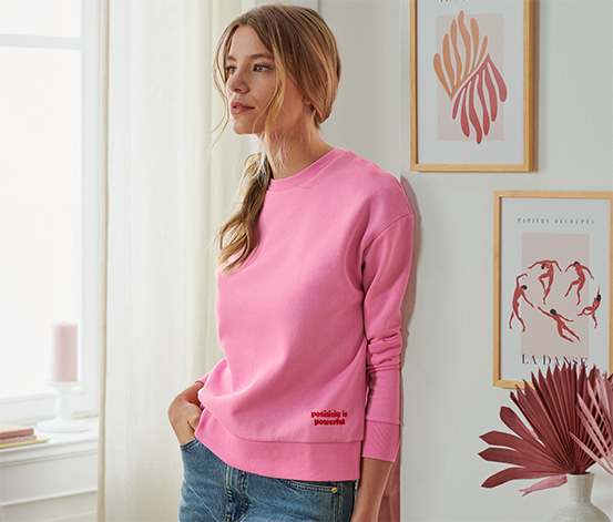 Sweatshirt